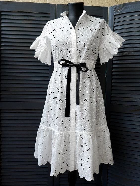 Robe Chemise au Ruban Noir
